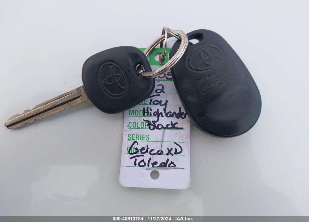2012 TOYOTA HIGHLANDER SE V6 VIN: 5TDBK3EH1CS097942