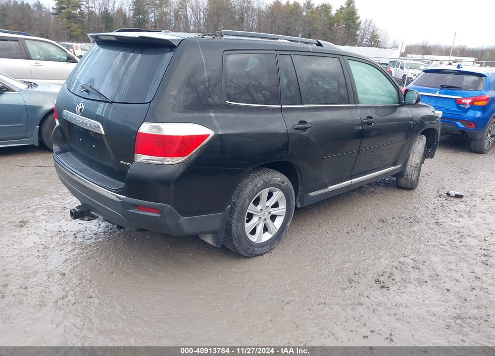 2012 TOYOTA HIGHLANDER SE V6 VIN: 5TDBK3EH1CS097942