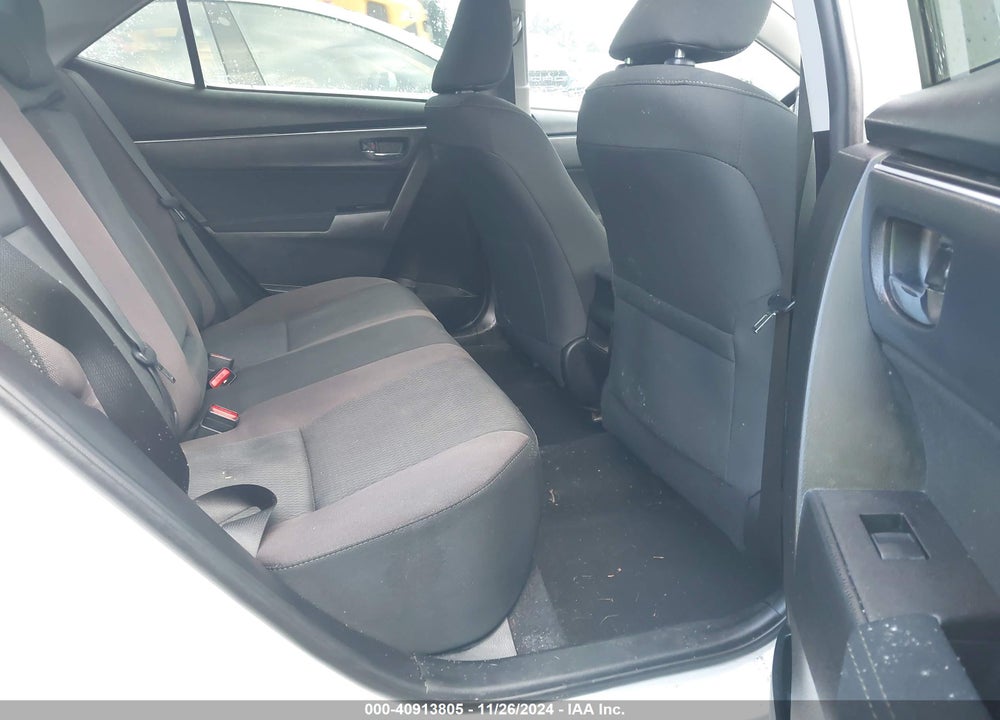 2018 TOYOTA COROLLA LE VIN: 5YFBURHEXJP841252
