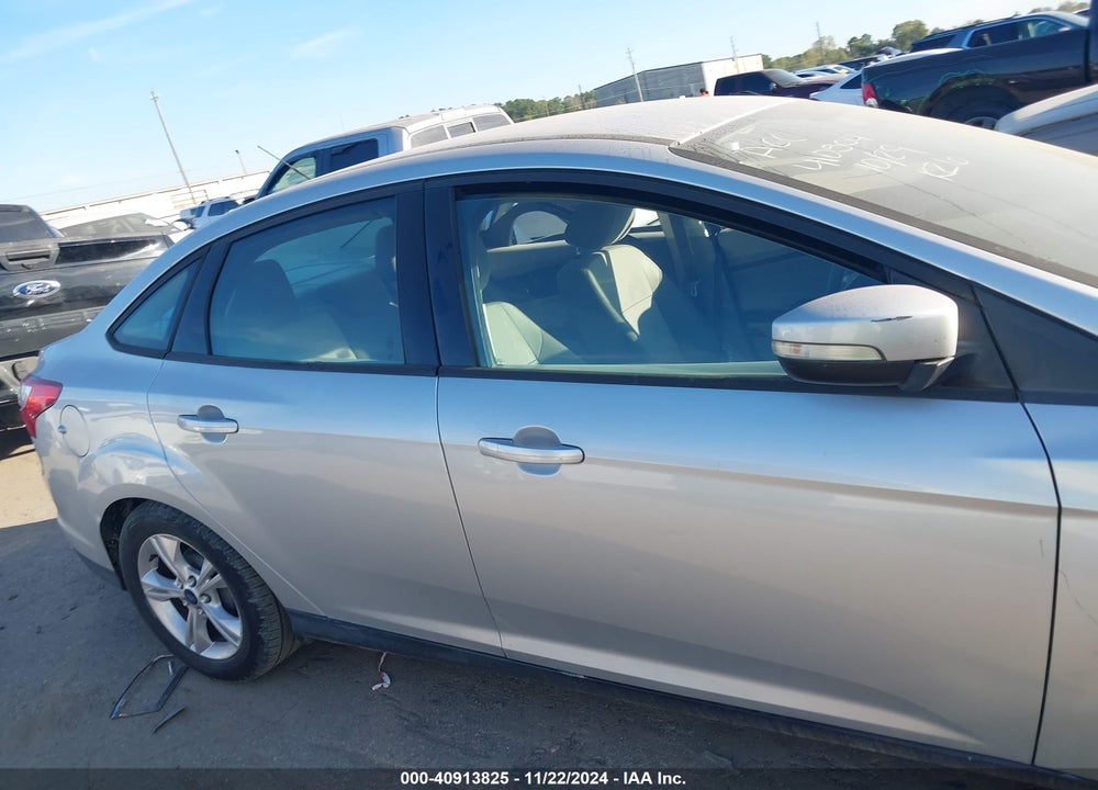 2014 FORD FOCUS SE VIN: 1FADP3F23EL122998