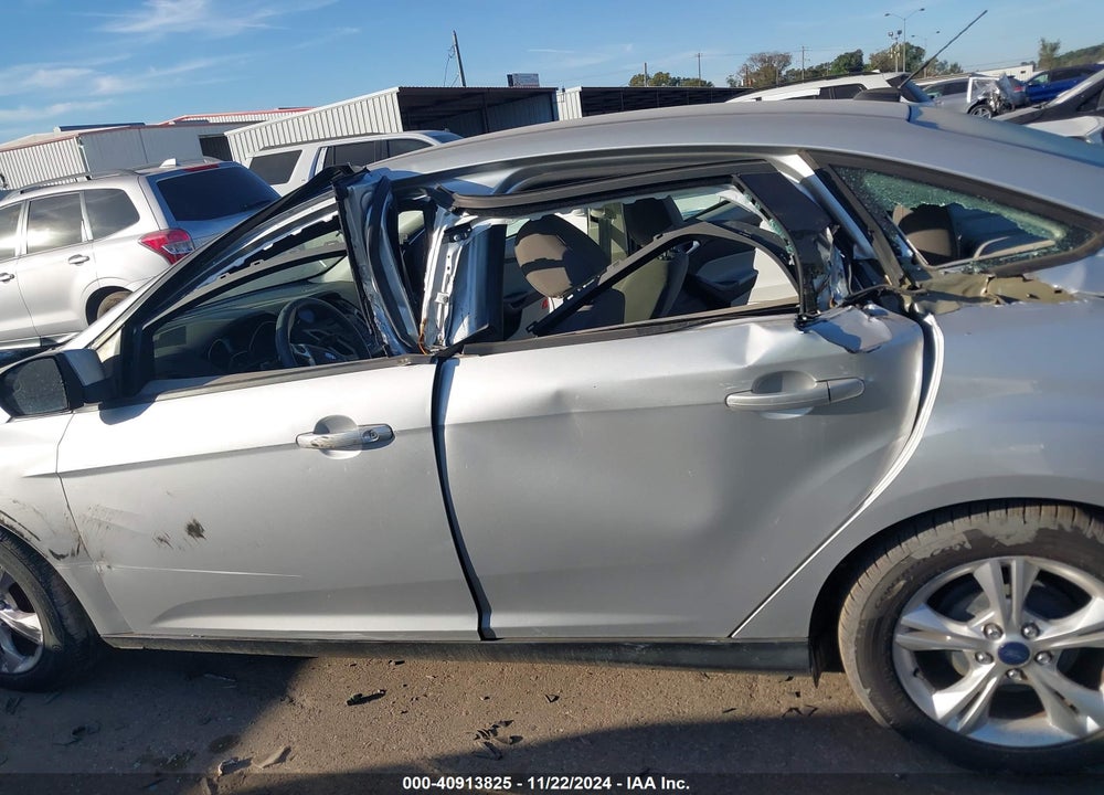 2014 FORD FOCUS SE VIN: 1FADP3F23EL122998