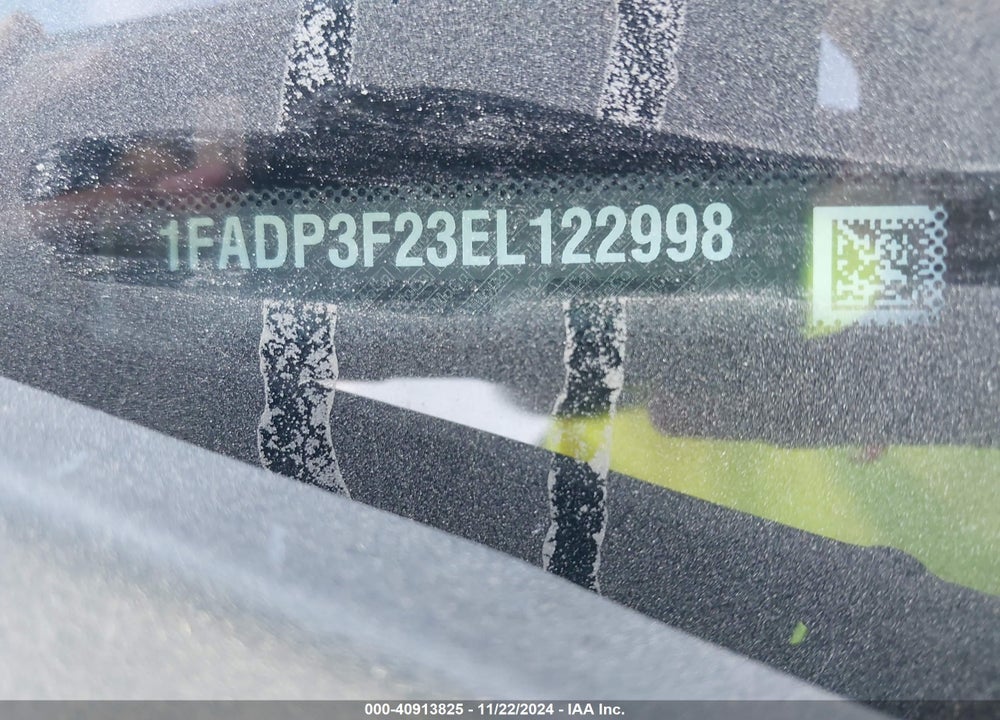 2014 FORD FOCUS SE VIN: 1FADP3F23EL122998
