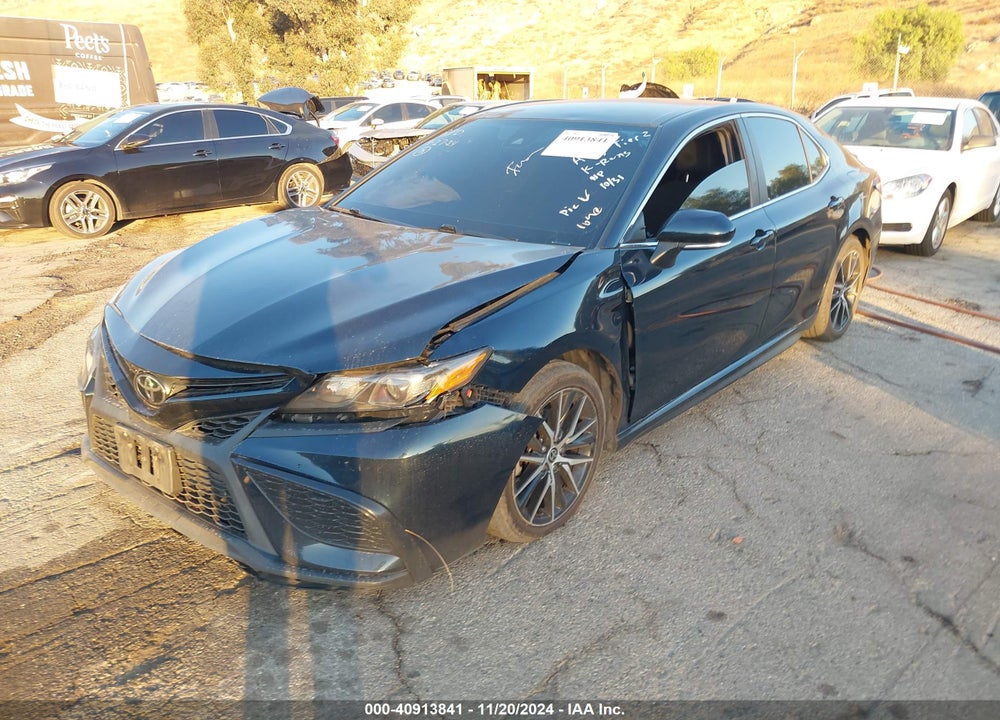 2021 TOYOTA CAMRY SE VIN: 4T1T11AK1MU561690