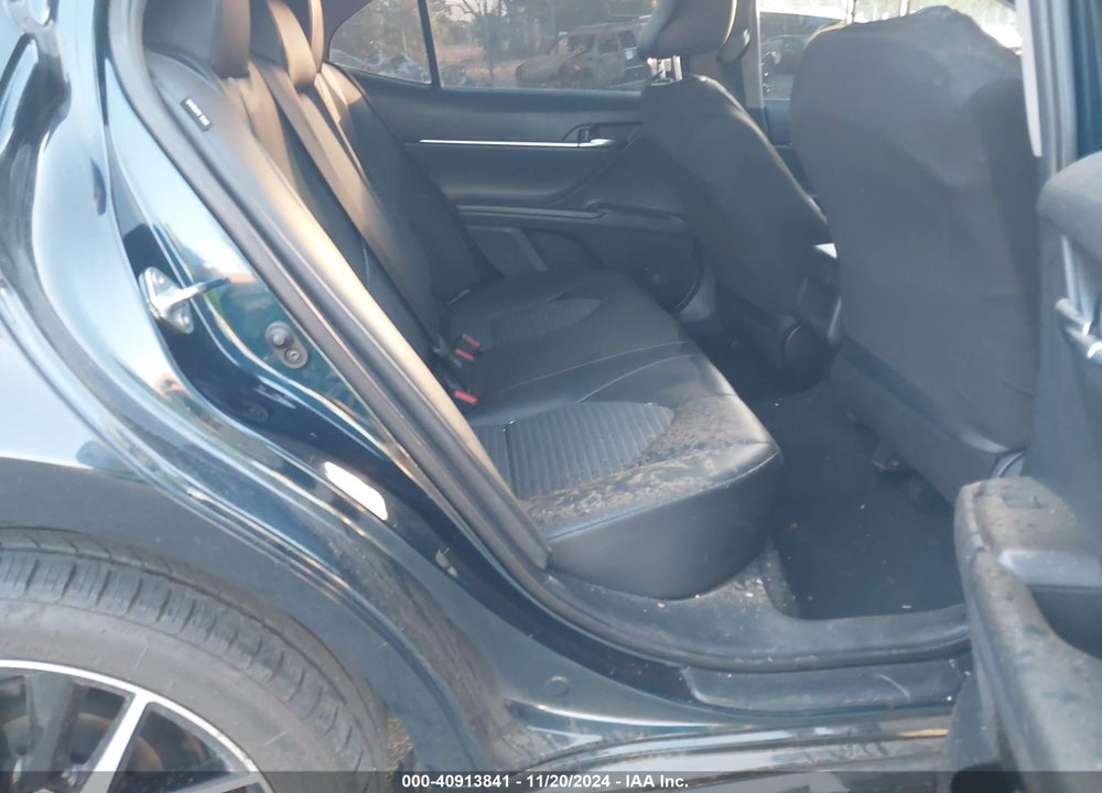 2021 TOYOTA CAMRY SE VIN: 4T1T11AK1MU561690