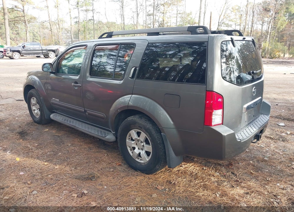 2005 NISSAN PATHFINDER SE OFF ROAD VIN: 5N1AR18UX5C721774