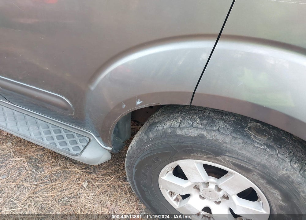 2005 NISSAN PATHFINDER SE OFF ROAD VIN: 5N1AR18UX5C721774
