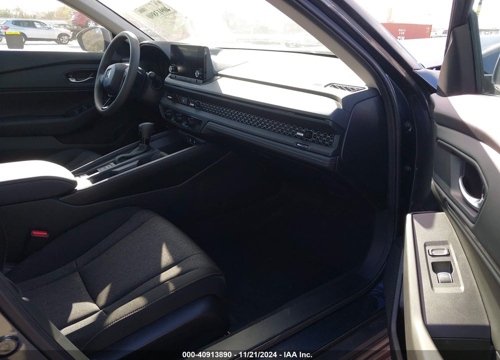 2024 HONDA ACCORD EX VIN: 1HGCY1F30RA083564