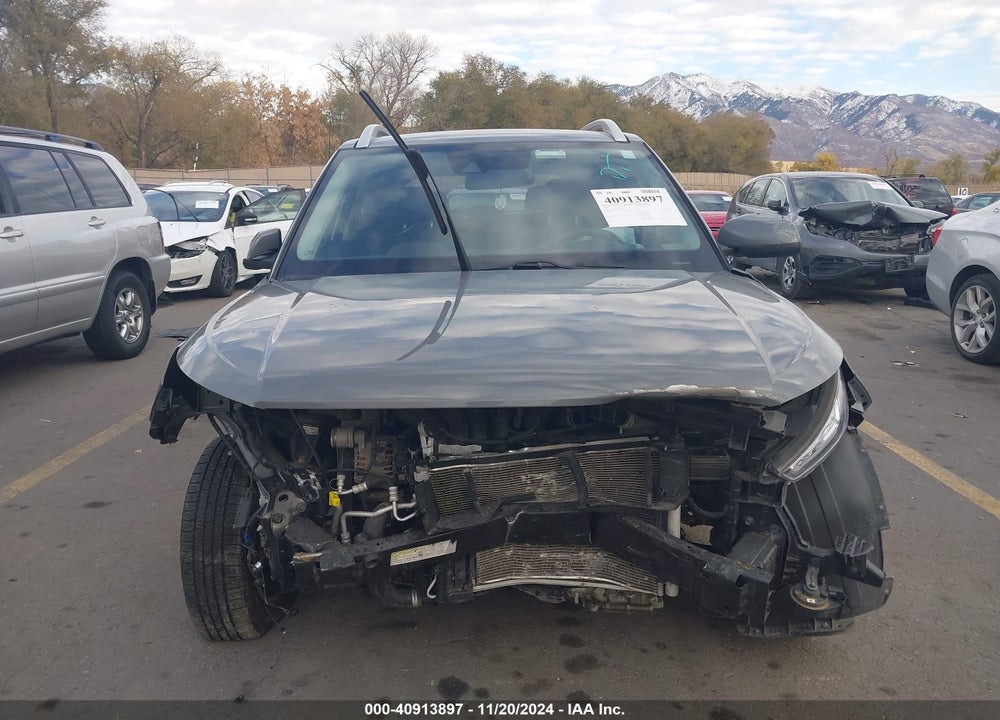 2020 HYUNDAI VENUE SEL VIN: KMHRC8A32LU020040