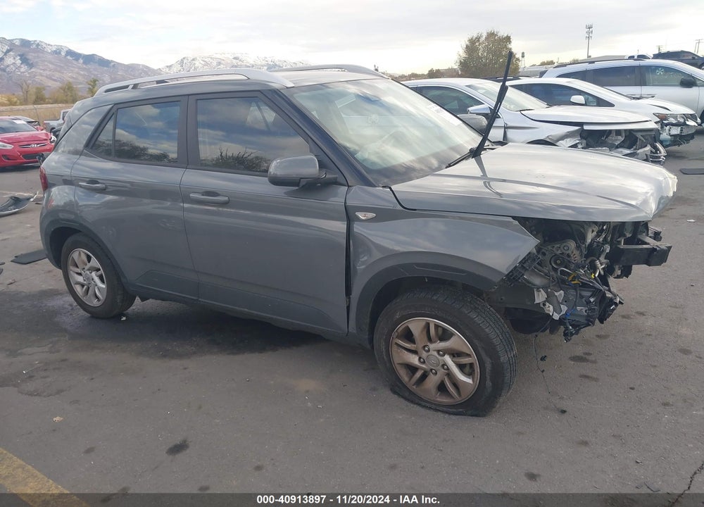 2020 HYUNDAI VENUE SEL VIN: KMHRC8A32LU020040