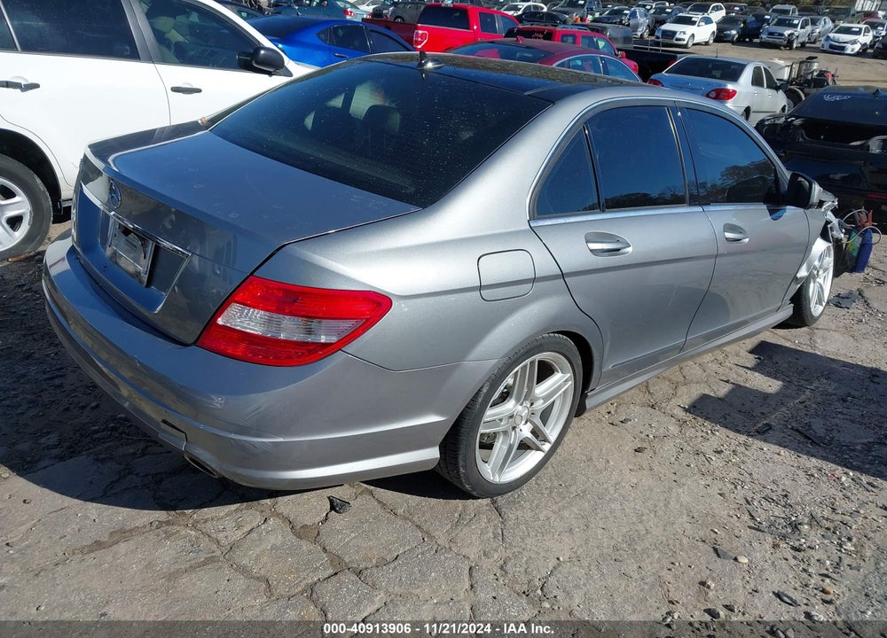 2009 MERCEDES-BENZ C 300 LUXURY/SPORT VIN: WDDGF54X89R054209