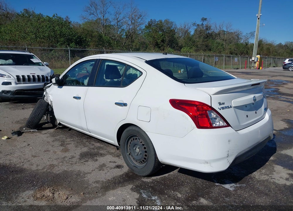 2015 NISSAN VERSA 1.6 S/1.6 S+/1.6 SL/1.6 SV VIN: 3N1CN7AP4FL880461