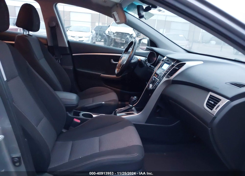 2016 HYUNDAI ELANTRA GT VIN: KMHD35LH7GU265147