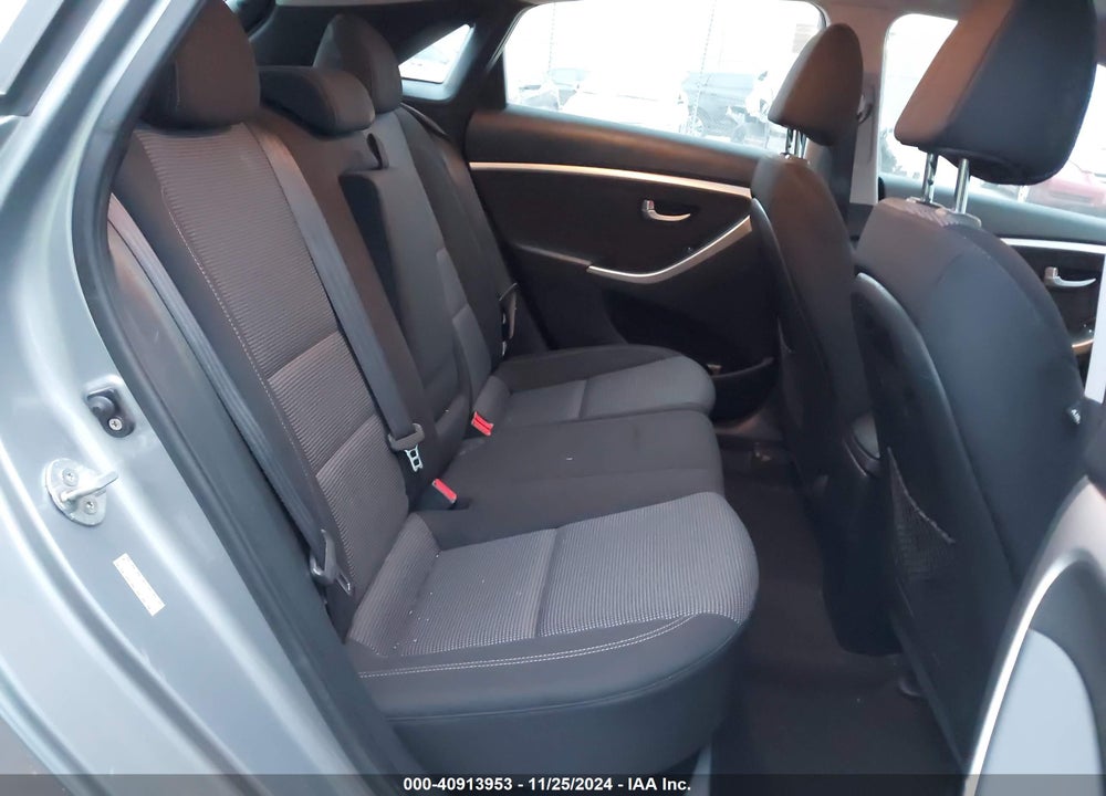 2016 HYUNDAI ELANTRA GT VIN: KMHD35LH7GU265147