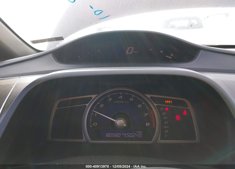 2010 HONDA CIVIC LX VIN: 2HGFA1F5XAH568562