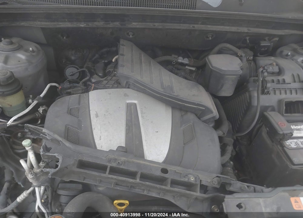 2013 KIA SORENTO LX V6 VIN: 5XYKTDA29DG420170