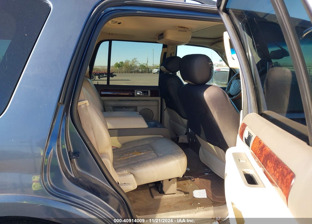 2004 LINCOLN NAVIGATOR VIN: 5LMFU27R34LJ37509