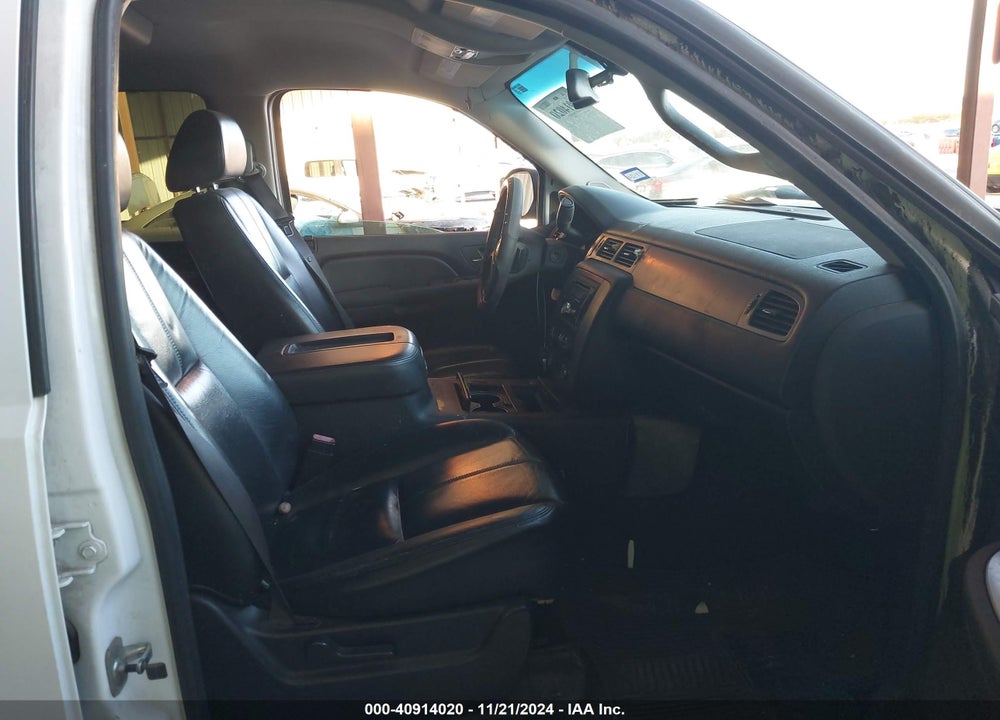 2007 CHEVROLET TAHOE LS VIN: 1GNFC13C77R278923