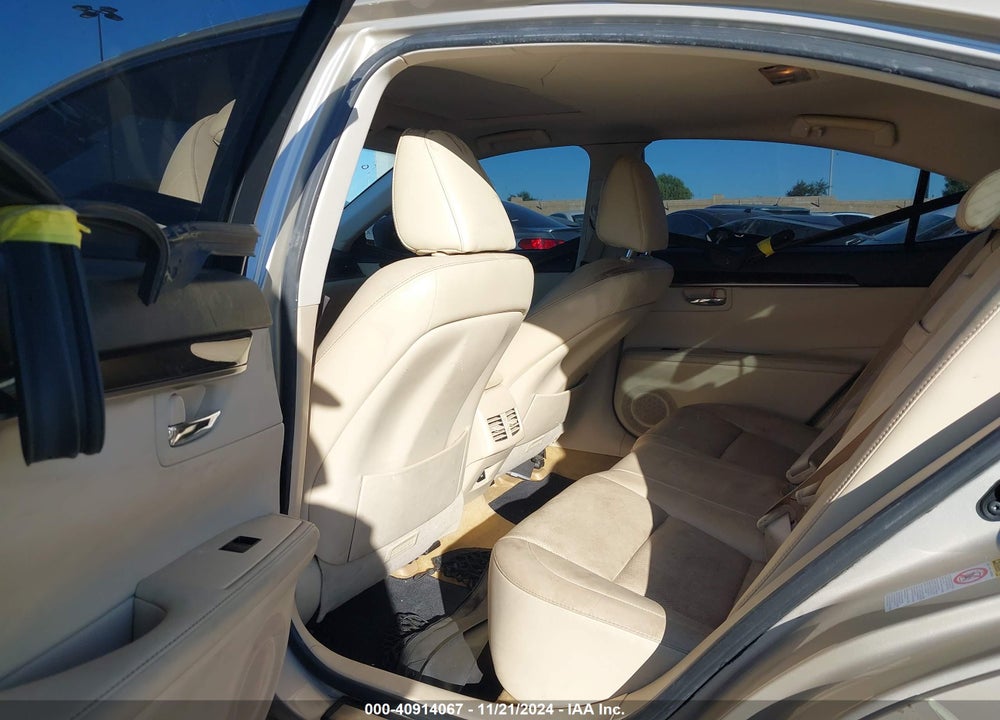 2014 LEXUS ES 350 VIN: JTHBK1GG0E2138336