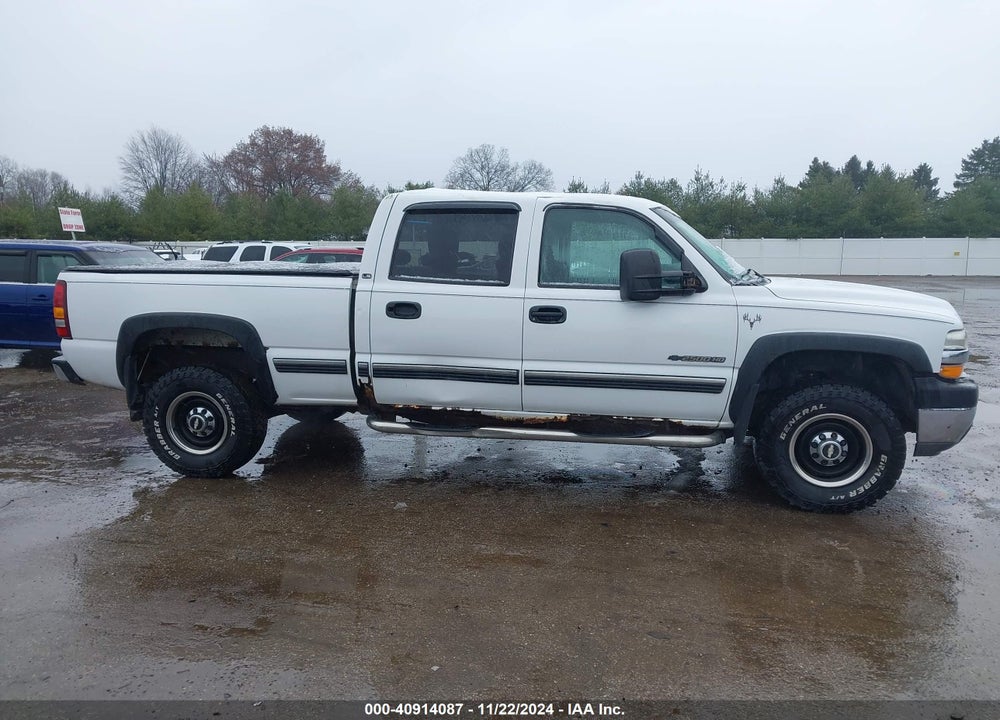 2001 CHEVROLET SILVERADO 2500HD LS VIN: 1GCHK23U01F122847