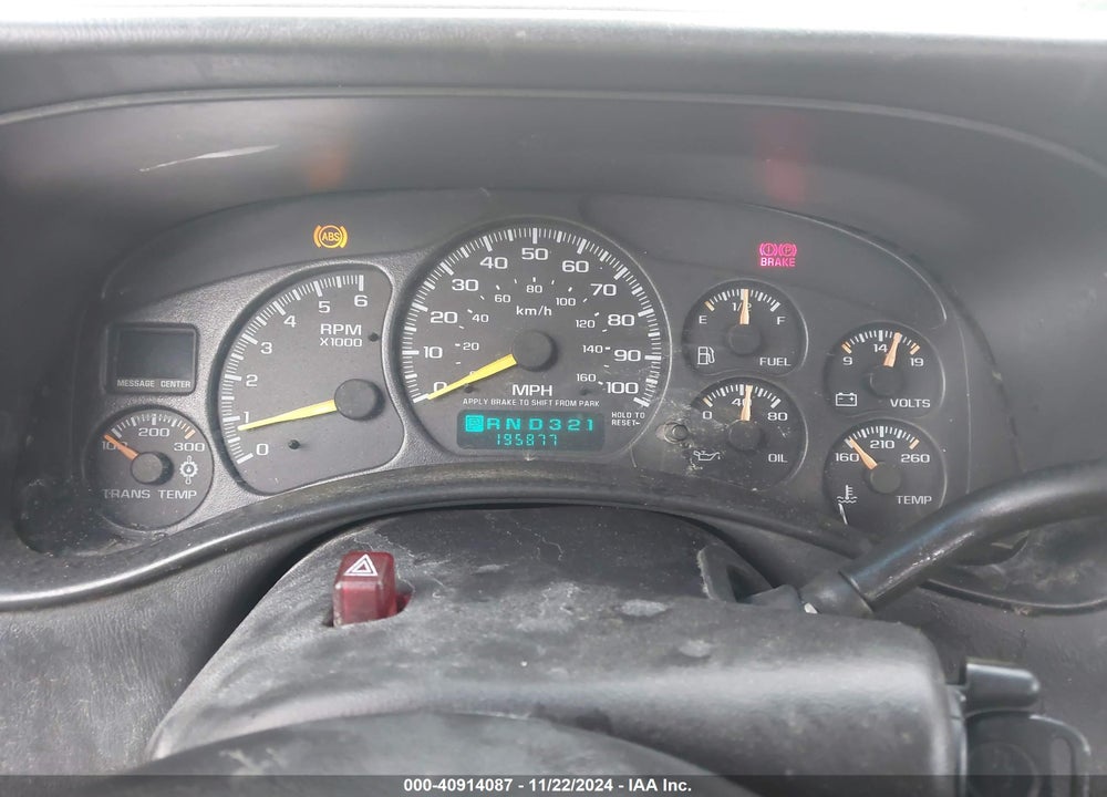 2001 CHEVROLET SILVERADO 2500HD LS VIN: 1GCHK23U01F122847