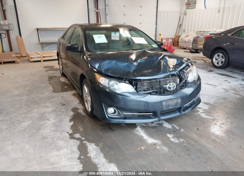 2014 TOYOTA CAMRY SE VIN: 4T1BF1FK2EU362235