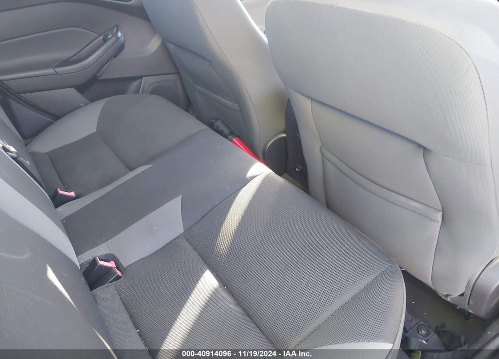 2014 FORD FOCUS SE VIN: 1FADP3F20EL141671