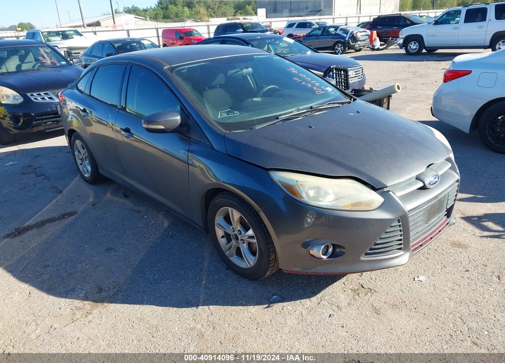 2014 FORD FOCUS SE VIN: 1FADP3F20EL141671