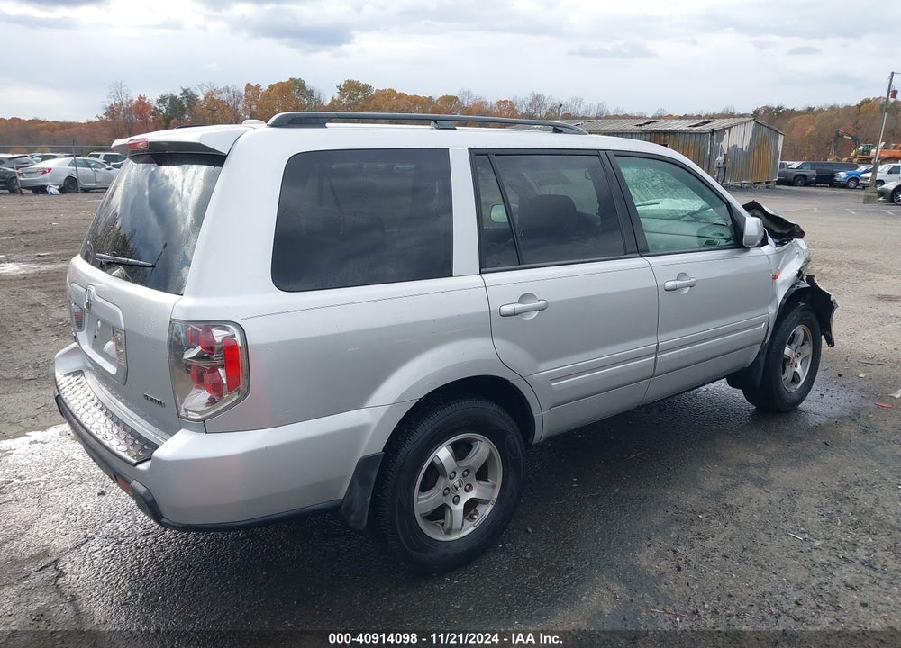 2006 HONDA PILOT EX-L VIN: 5FNYF187X6B026303