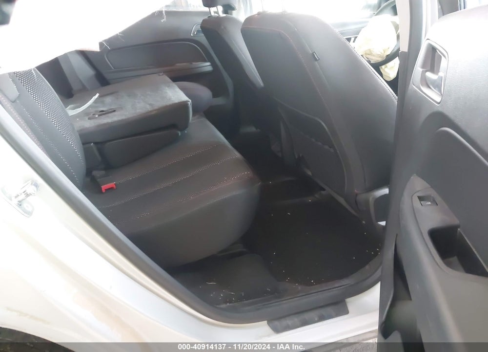 2014 CHEVROLET EQUINOX 1LT VIN: 2GNFLFEKXE6187607