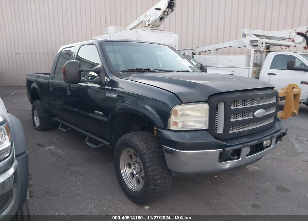 2005 FORD F-350 LARIAT/XL/XLT VIN: 1FTWW31P65EC00607