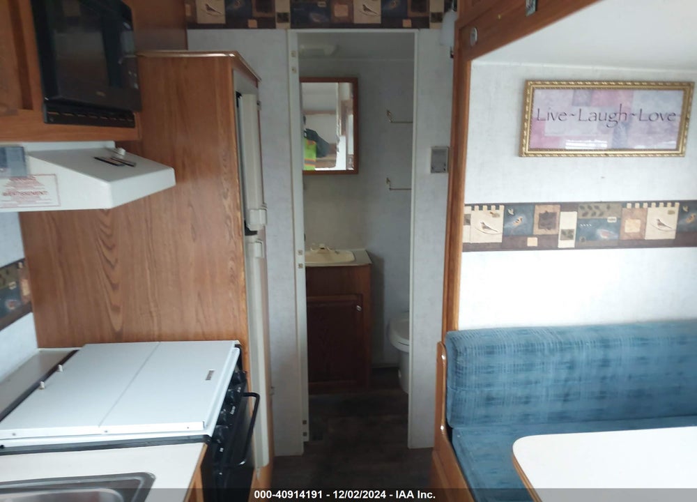 2000 MALLARD OTHER VIN: 1EF5M2328Y2470289