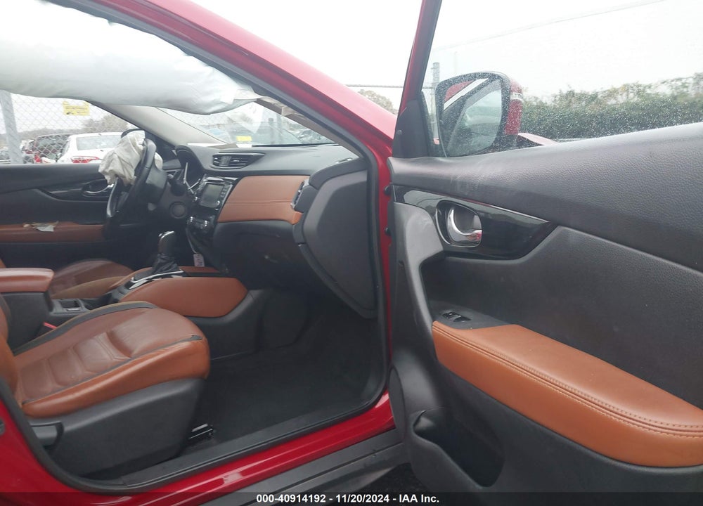 2017 NISSAN ROGUE SL VIN: JN8AT2MT1HW393385