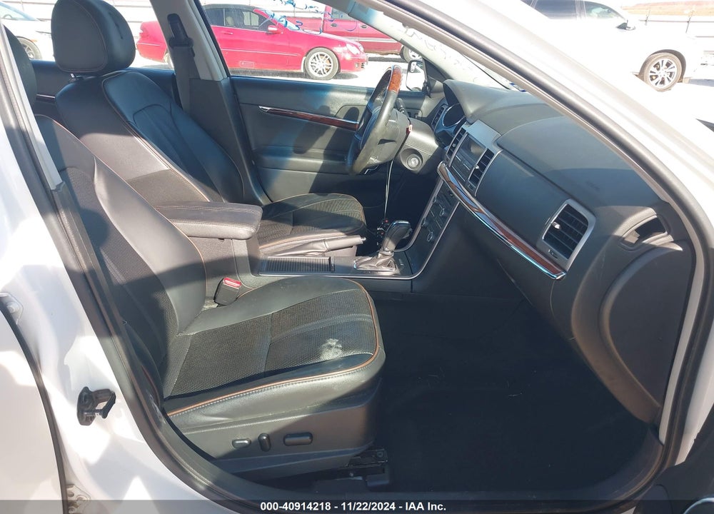 2012 LINCOLN MKZ VIN: 3LNHL2GC8CR803905