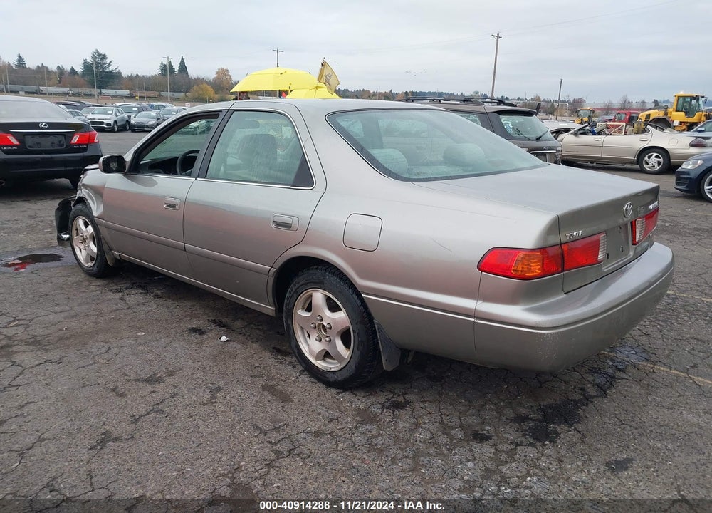 2000 TOYOTA CAMRY LE V6 VIN: JT2BF22K2Y0241953