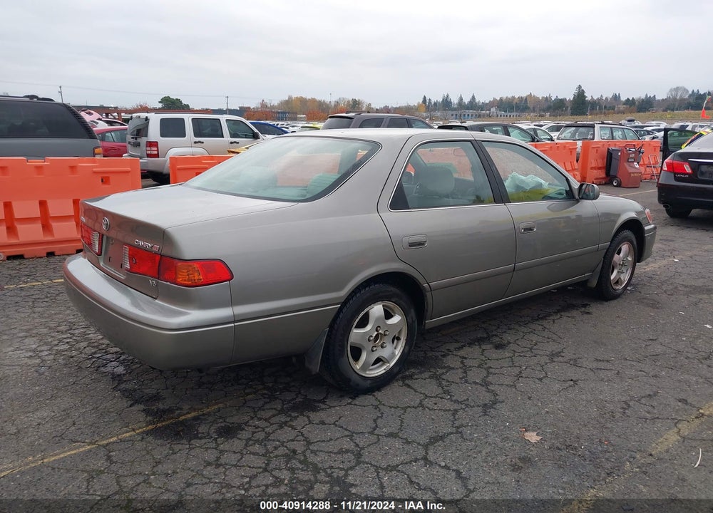 2000 TOYOTA CAMRY LE V6 VIN: JT2BF22K2Y0241953