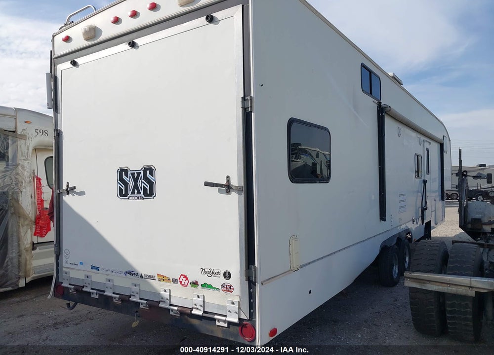 2007 KEYSTONE FUSION VIN: 4YDF362317F810169