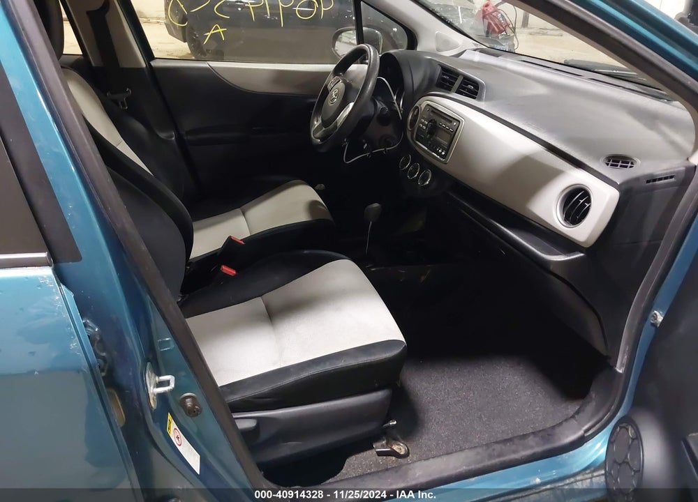 2012 TOYOTA YARIS LE VIN: JTDKTUD37CD533519