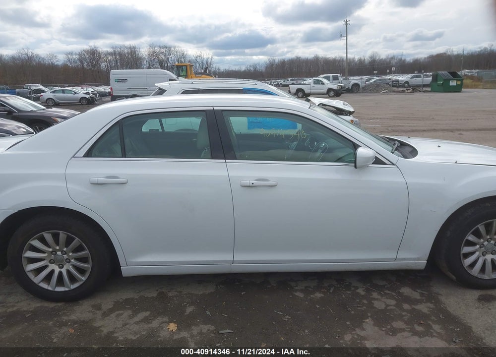 2014 CHRYSLER 300 VIN: 2C3CCAAG0EH127750