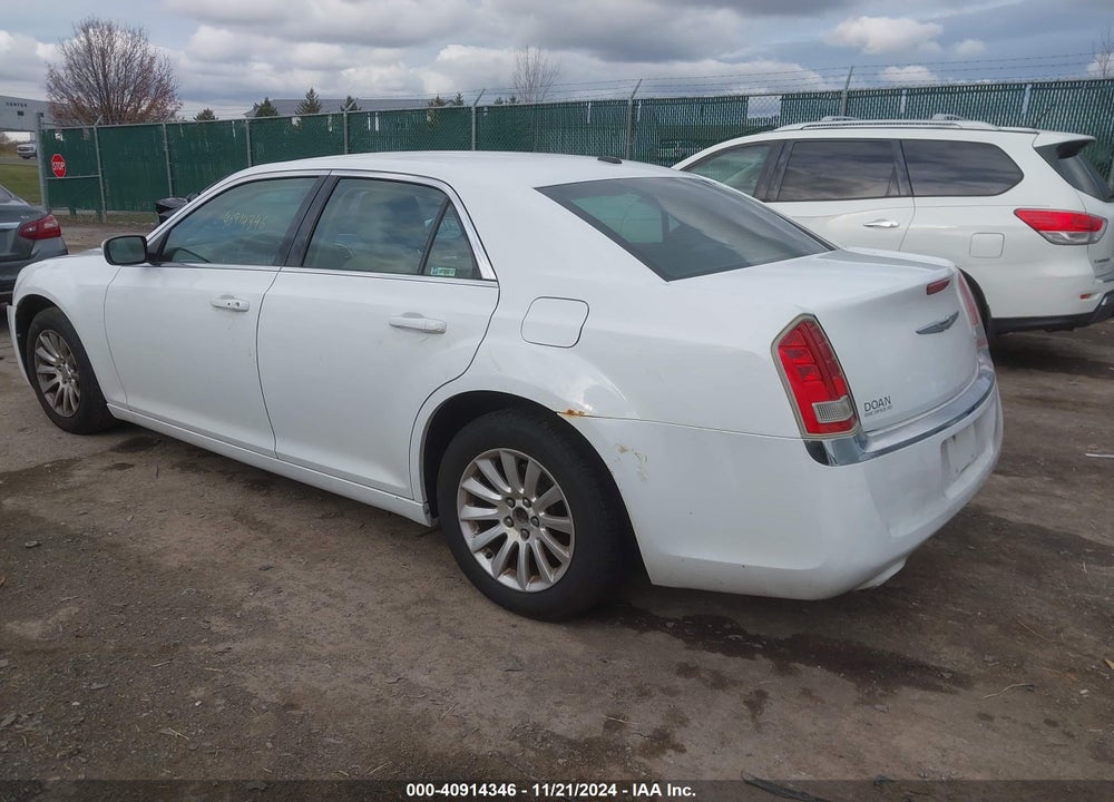 2014 CHRYSLER 300 VIN: 2C3CCAAG0EH127750