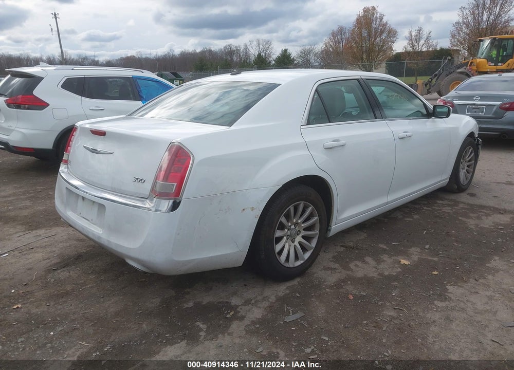 2014 CHRYSLER 300 VIN: 2C3CCAAG0EH127750
