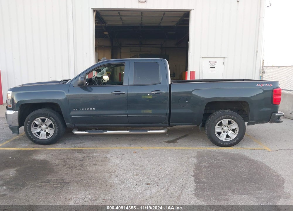2017 CHEVROLET SILVERADO 1500 1LT VIN: 1GCVKREC6HZ155943