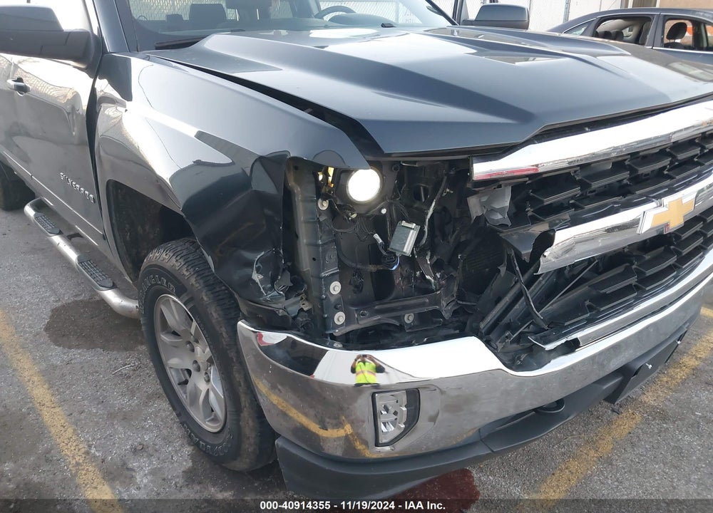 2017 CHEVROLET SILVERADO 1500 1LT VIN: 1GCVKREC6HZ155943