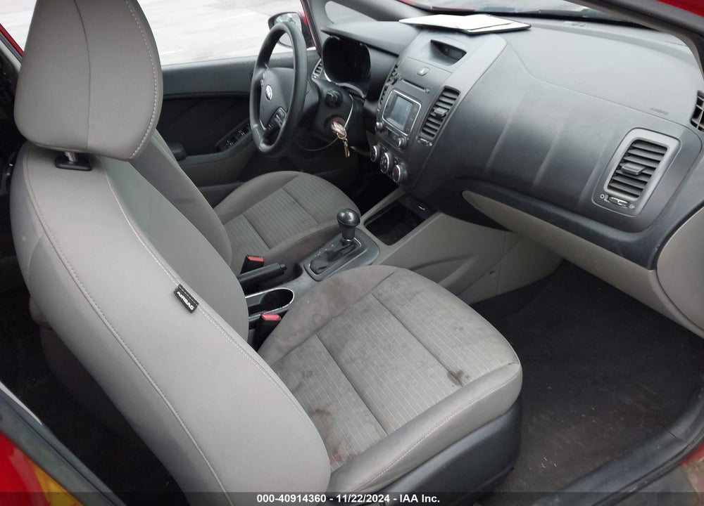 2016 KIA FORTE LX VIN: KNAFX4A63G5603812
