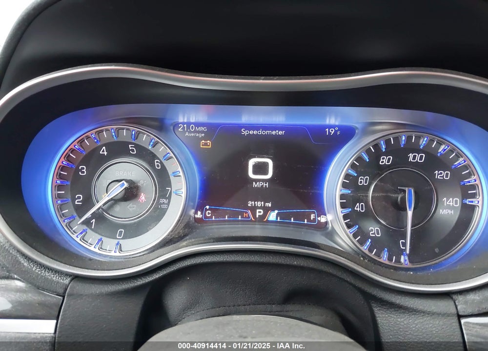 2018 CHRYSLER 300 TOURING L VIN: 2C3CCAAG7JH270043