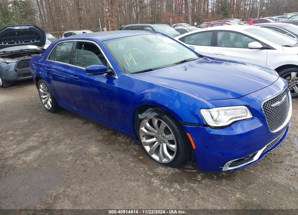 2018 CHRYSLER 300 TOURING L VIN: 2C3CCAAG7JH270043
