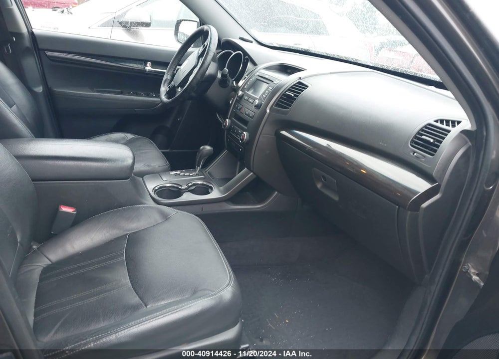 2013 KIA SORENTO EX VIN: 5XYKU3A65DG318343