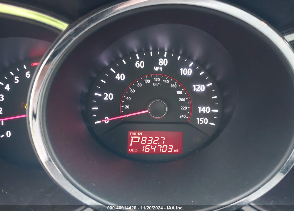 2013 KIA SORENTO EX VIN: 5XYKU3A65DG318343
