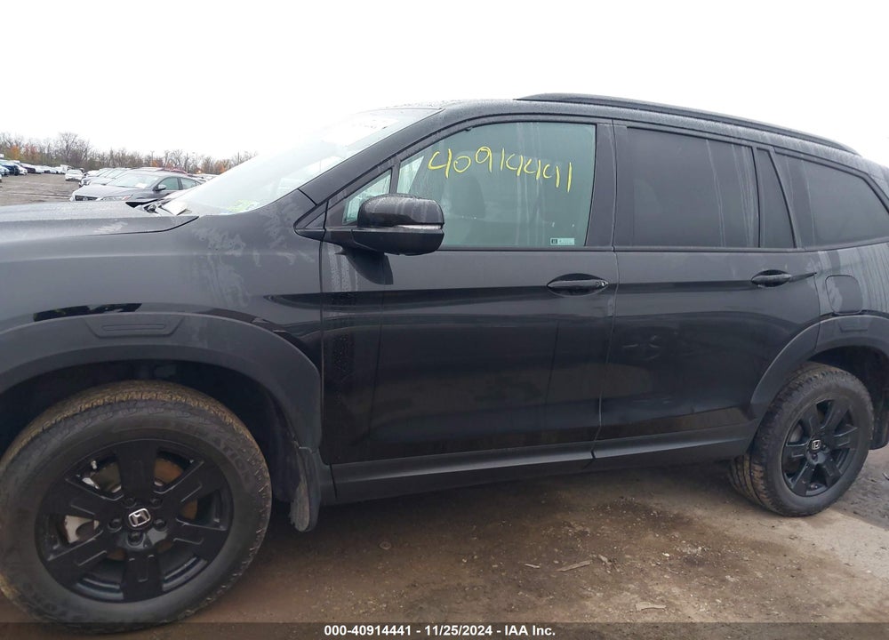 2022 HONDA PILOT AWD TRAILSPORT VIN: 5FNYF6H83NB095158