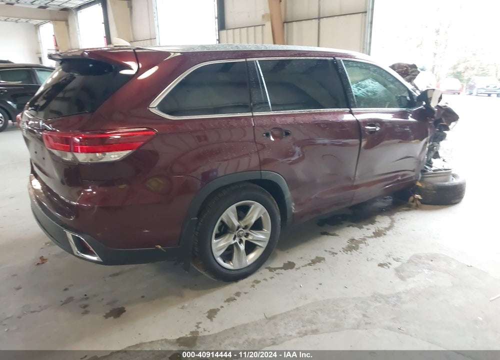 2017 TOYOTA HIGHLANDER LIMITED/LTD PLATINUM VIN: 5TDDZRFH3HS393736
