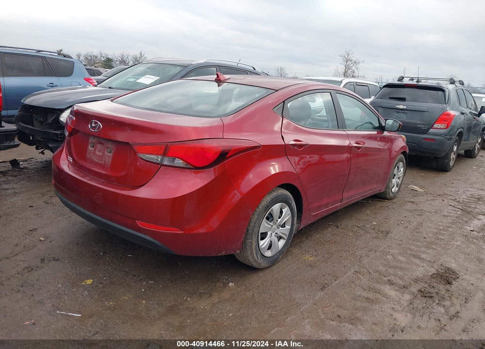 2016 HYUNDAI ELANTRA SE VIN: 5NPDH4AE9GH674107